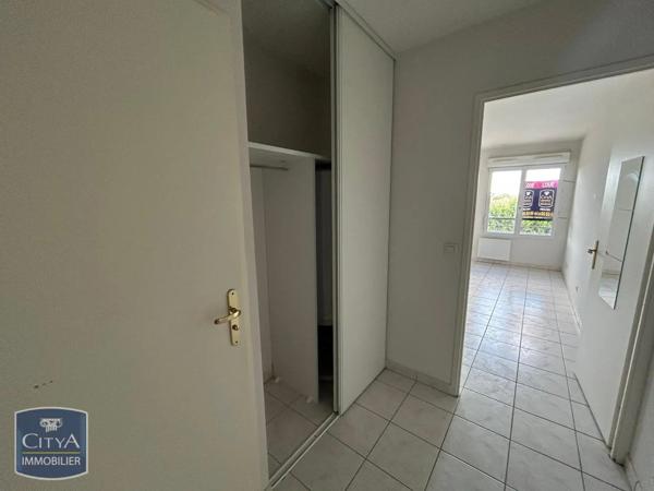 Appartement à louer 1 pièce 26.64m² Saint-Quentin (02100)