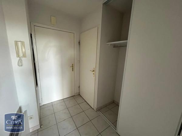 Appartement à louer 1 pièce 26.64m² Saint-Quentin (02100)