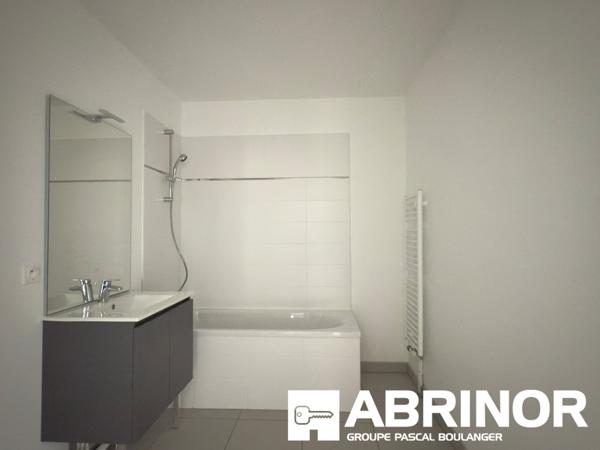 Grand T3/T4 avec terrasse 47 m² et 2 parkings – Saint-Honoré AMIENS