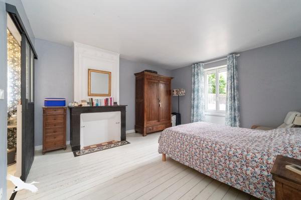 Maison à vendre |  Blaye |  5 pièces | 184 m²