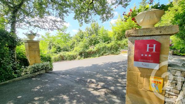 Maison à vendre  16 pièces - 407 m2 SARLAT LA CANEDA - 24