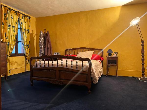 27210 Beuzeville Maison 3 pièces avec cour  101 000 Euros