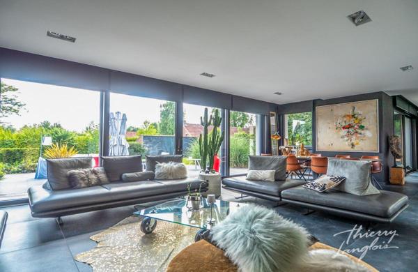 Maison contemporaine semi plain-pied de 182 m2 habitables