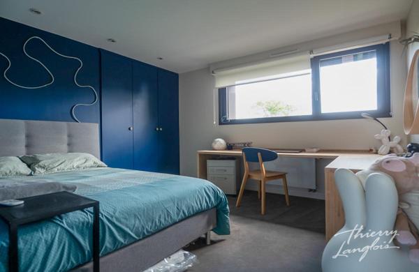 Maison contemporaine semi plain-pied de 182 m2 habitables