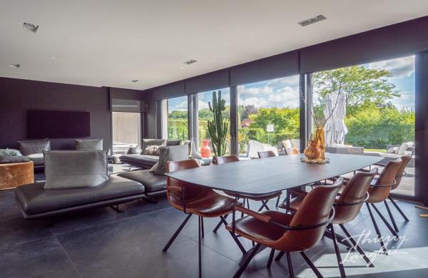 Maison contemporaine semi plain-pied de 182 m2 habitables