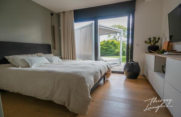 Maison contemporaine semi plain-pied de 182 m2 habitables