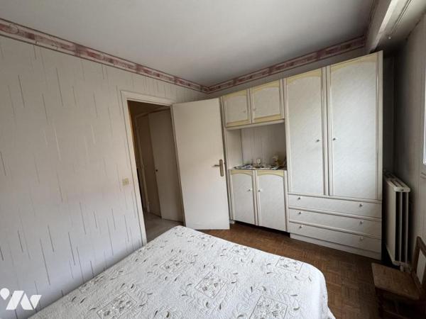 Antibes appartement 3 pièces dans copropriété fermée avec terrasse 