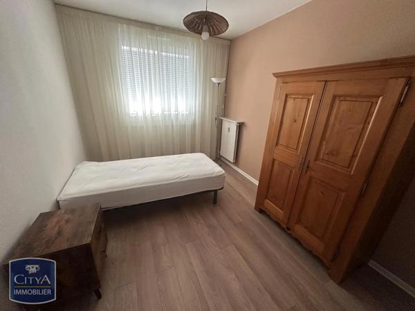 Appartement à louer 4 pièces 99.71m²