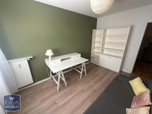 Appartement à louer 4 pièces 99.71m²