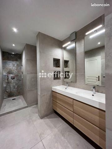 Appartement 5 pièces - 136 m² Bien prestige