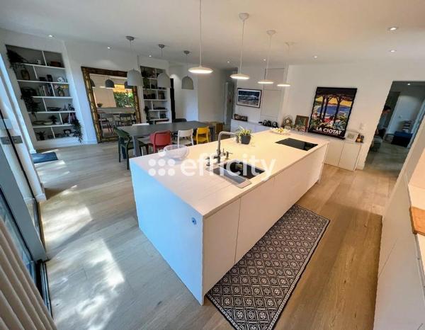 Appartement 5 pièces - 136 m² Bien prestige