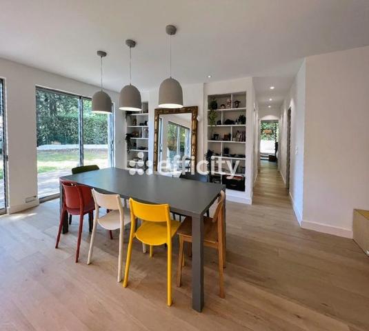 Appartement 5 pièces - 136 m² Bien prestige