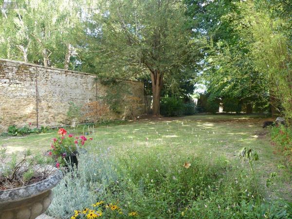 Propriete à vendre à Le Mans dans la Sarthe (72000), ref : PB-1773   
Hypercentre