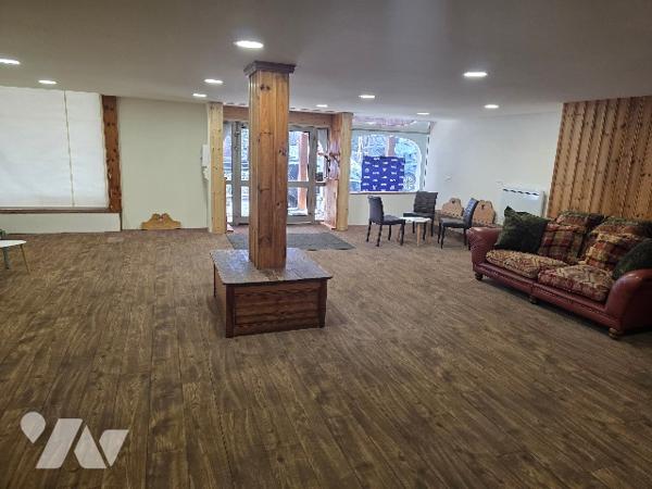 Local commercial avec logement, TIGNES (73320)