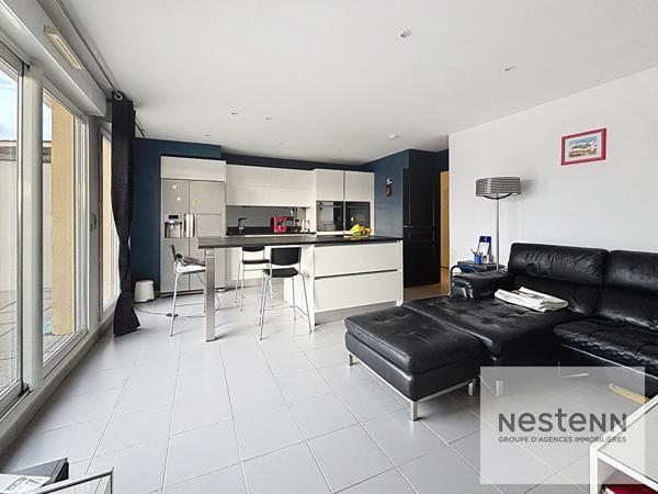 FREJUS - T3 lumineux terrasse 29 m² Vivre au calme au sud-ouest