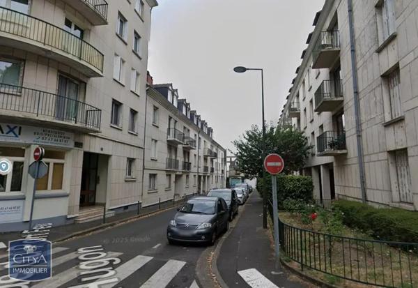 Appartement à louer 5 pièces 93.11m²