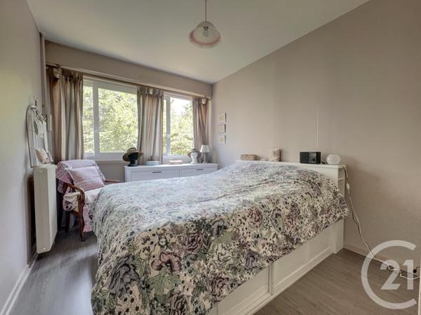 Appartement F4 à vendre  4 pièces - 81 m2 BOUGIVAL - 78