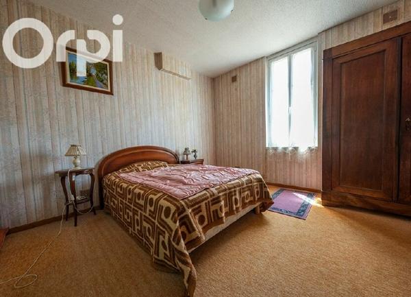 Maison à vendre    6 pièces •  La Tremblade