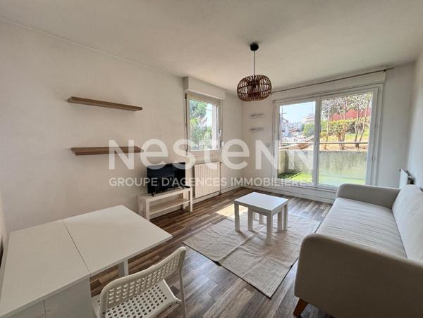 À louer T2 meublé de 36,17 m² avec parking en sous-sol Quartier Jolimont / Roseraie