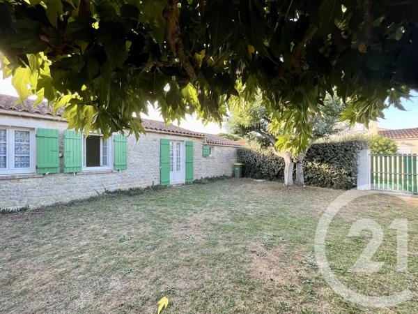 Maison à vendre  4 pièces - 54,05 m 2   ST PIERRE D OLERON  - 17