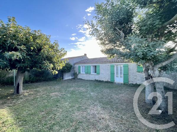 Maison à vendre  4 pièces - 54,05 m 2   ST PIERRE D OLERON  - 17