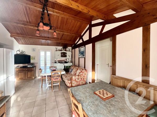 Maison à vendre  4 pièces - 54,05 m 2   ST PIERRE D OLERON  - 17