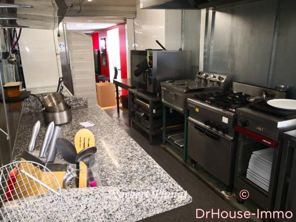 Commerce à vendre 9 pièces de 227 m²