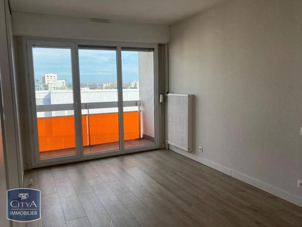 Appartement à louer 4 pièces 86.93m² Orléans (45000)