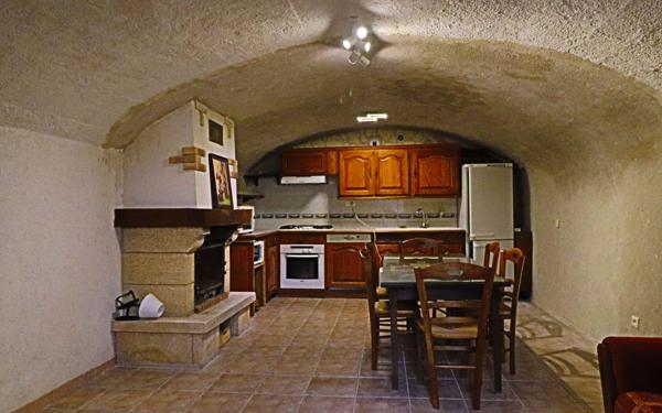 Maison à louer    3 pièces •  Saint-Satur