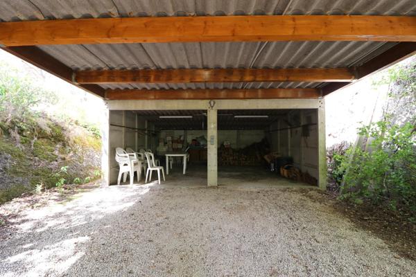 Lambesc, ensemble immobilier 280m² sur 7hectares