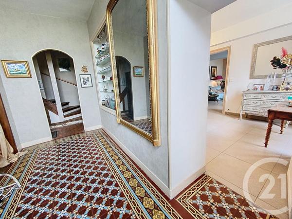 Maison à vendre  6 pièces - 325 m2 SENLIS - 60