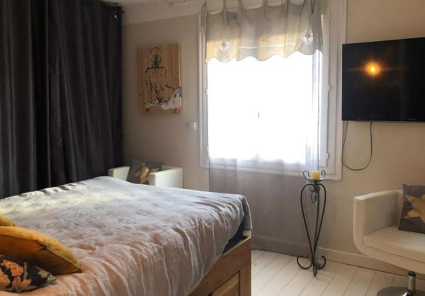 Maison entièrement rénovée avec jardin et piscine - Carcassonne