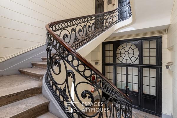 Loft sous les toits avec vue cathédrale