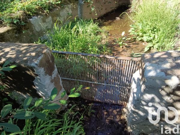 Land for sale 37 398 m² Bord-Saint-Georges