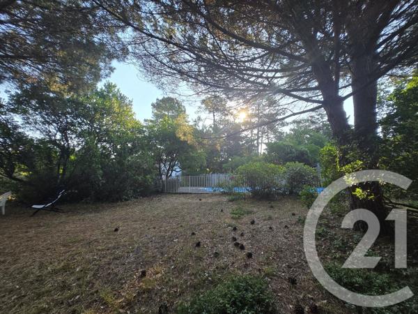 Terrain à vendre  550 m 2   VENDAYS MONTALIVET  - 33