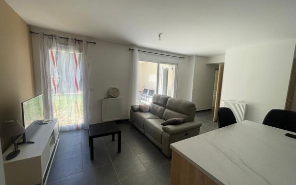 Appartement à louer    3 pièces • 60,55 m2 Péron