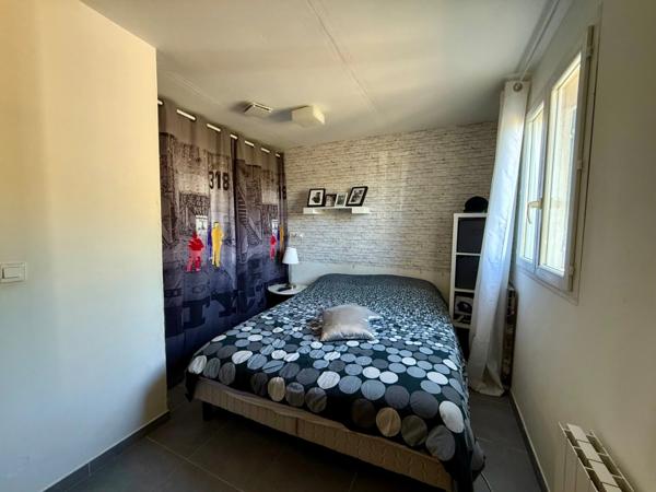 Appartement en Duplex à vendre 3 pièces 85 m2 jardin 175 m2 VILLELAURE (84)