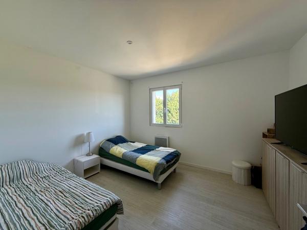 Appartement en Duplex à vendre 3 pièces 85 m2 jardin 175 m2 VILLELAURE (84)