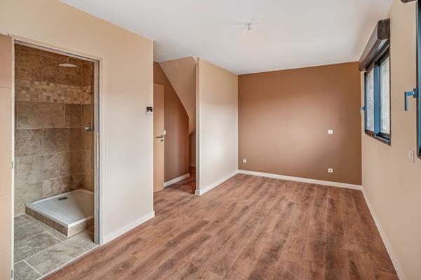 Maison Nanterre 5 pièce(s) 135,14 m2