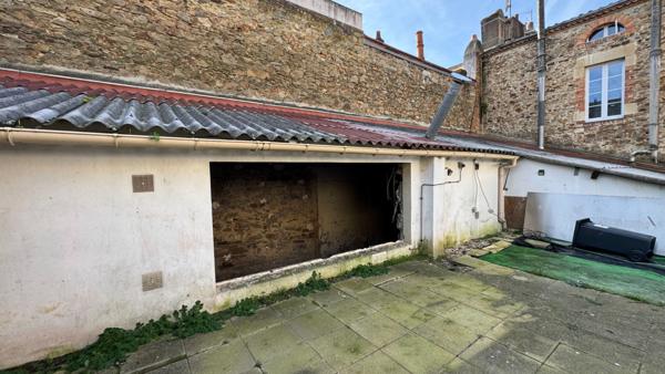 LA ROCHE SUR YON LOCAL A VENDRE EXCLUSIVITE AMEPI