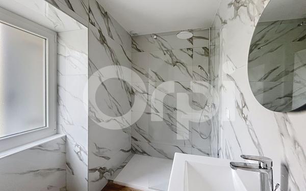 Appartement à louer    2 pièces •  Brive-la-Gaillarde