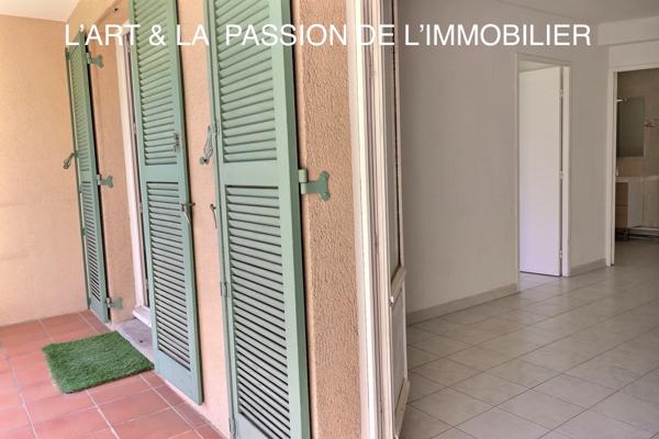 Allauch (13190) Appartement T2 avec box garage, village d'ALLAUCH