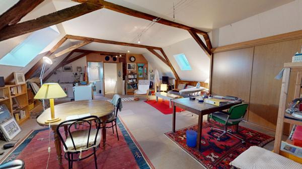 Appartement de caractère, centre ville de Nevers , 180m2