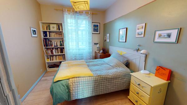 Appartement de caractère, centre ville de Nevers , 180m2