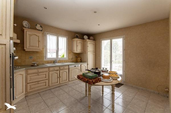 Maison à vendre |  Thiviers |  4 pièces | 119 m²