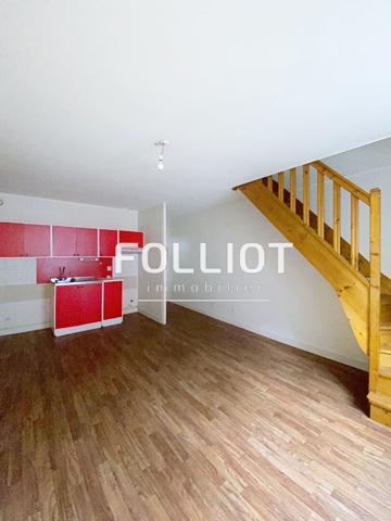 A LOUER DANS LE CENTRE D'AVRANCHES, un T3 en duplex de 43.89m²