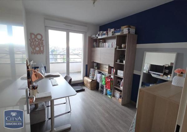 Appartement à louer 3 pièces 73.17m²