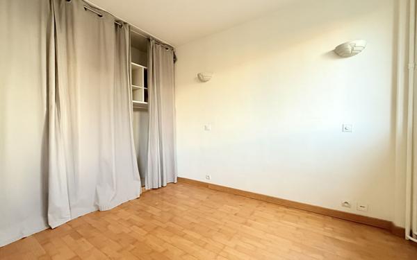 Appartement à vendre    2 pièces • 33,14 m2 Vanves