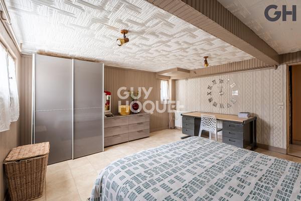 MAISON SUR SOUS-SOL TOTAL DE 5 PIECES (98 m²) À SOISY-SUR-SEINE