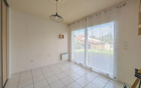 Maison à vendre    5 pièces •  Vézac